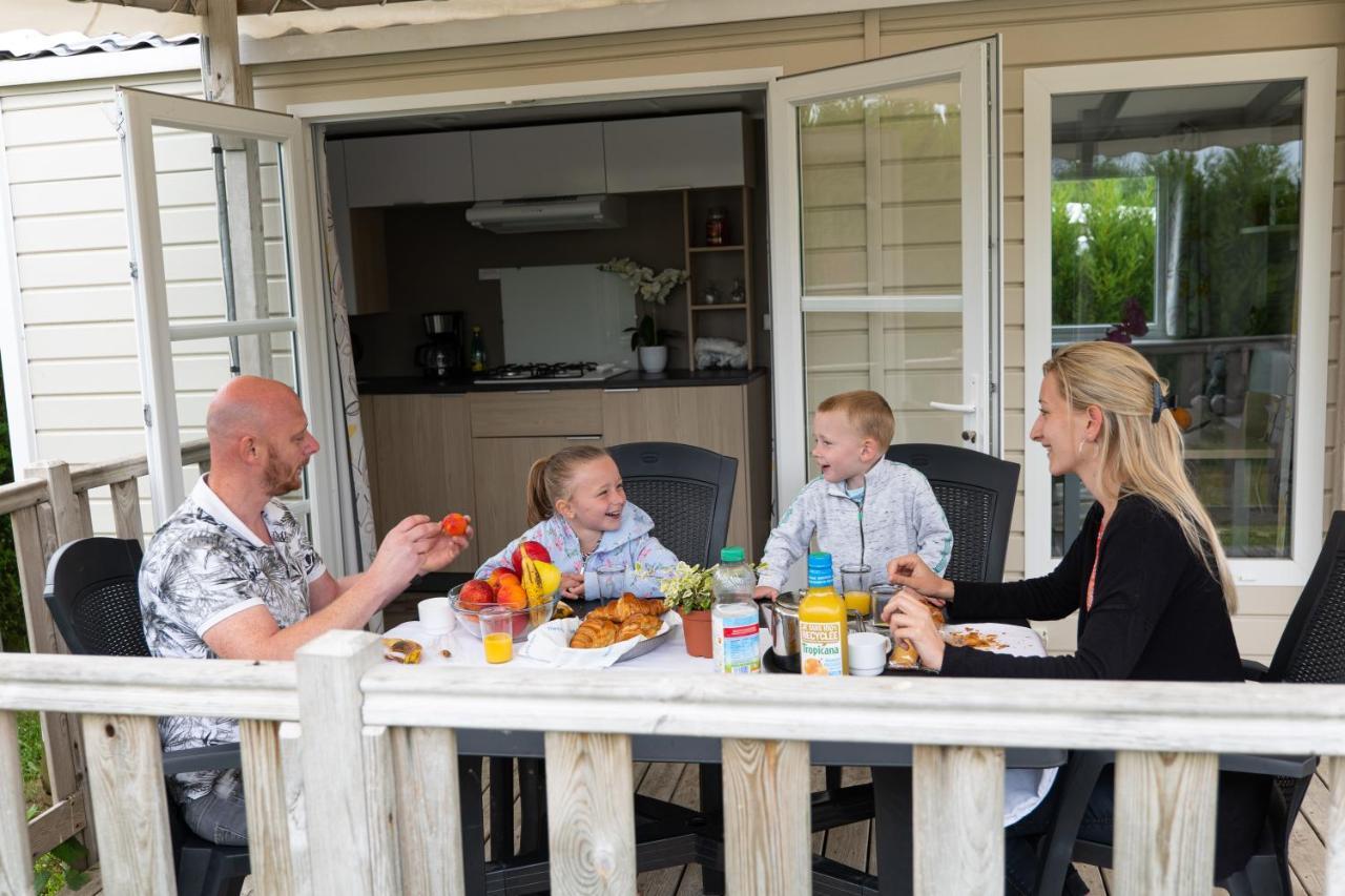 Camping Country Park Touquin - Site Officiel - Next To Disneyland Paris Экстерьер фото