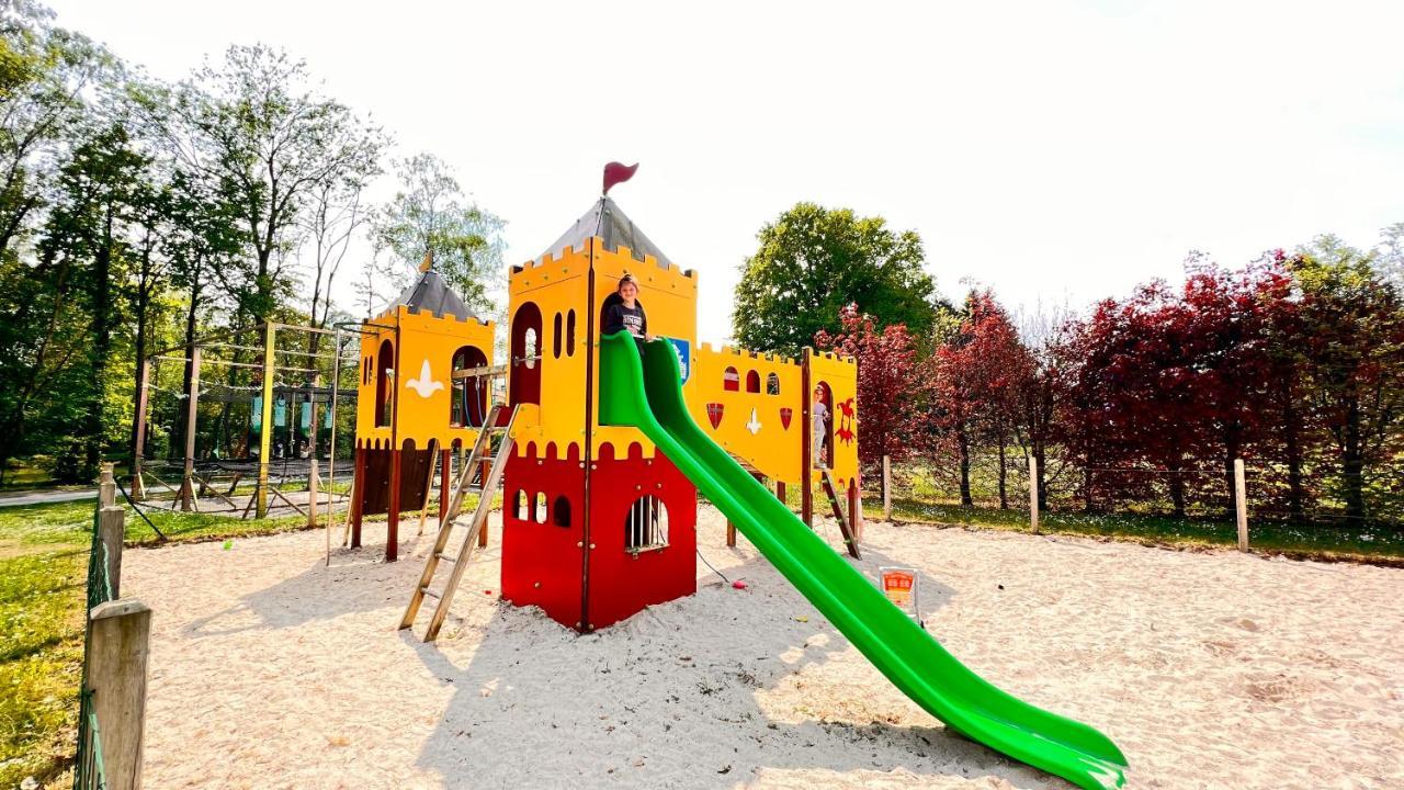 Camping Country Park Touquin - Site Officiel - Next To Disneyland Paris Экстерьер фото